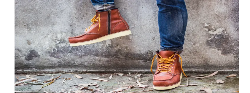 از دوران باستان تا مد مدرن، کفش‌ها نقش مهمی در تاریخ بشر داشته‌اند.